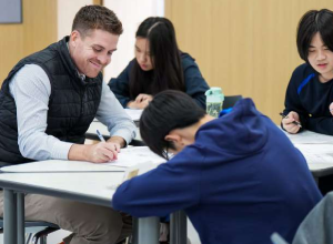 西班牙胡安卡洛斯国王大学中国承认吗