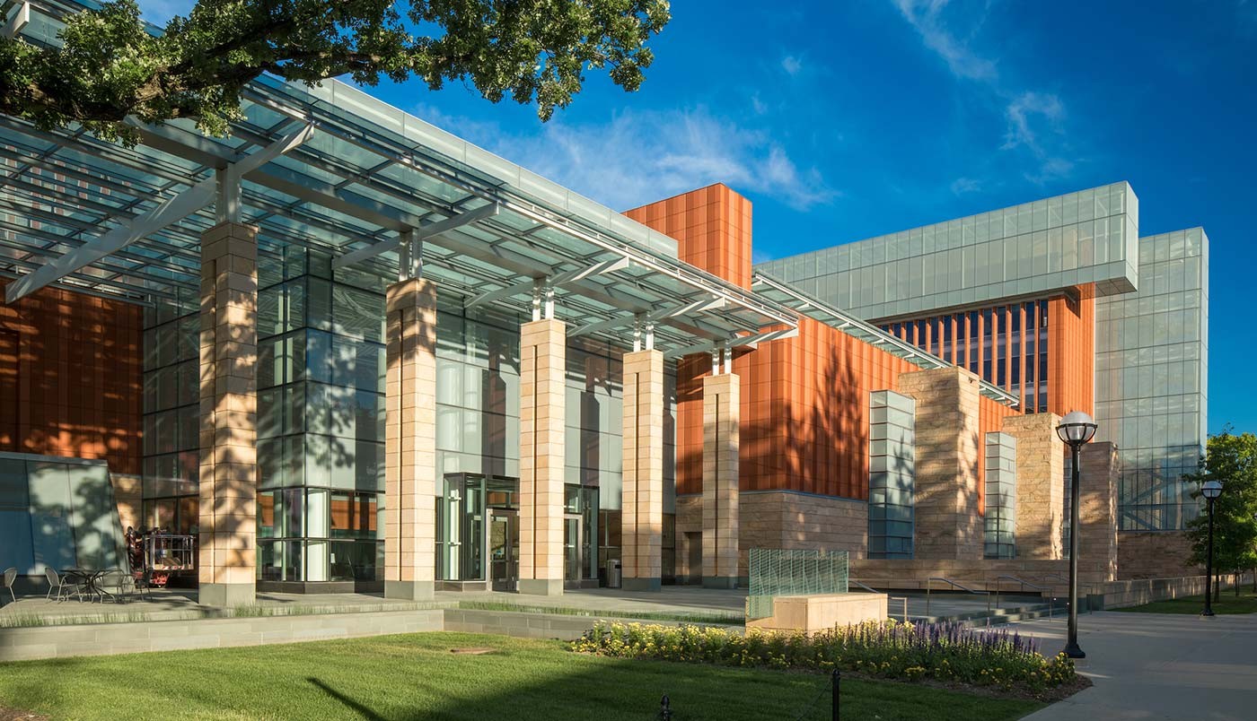 美国罗商大学罗斯商学院教育学国际硕士